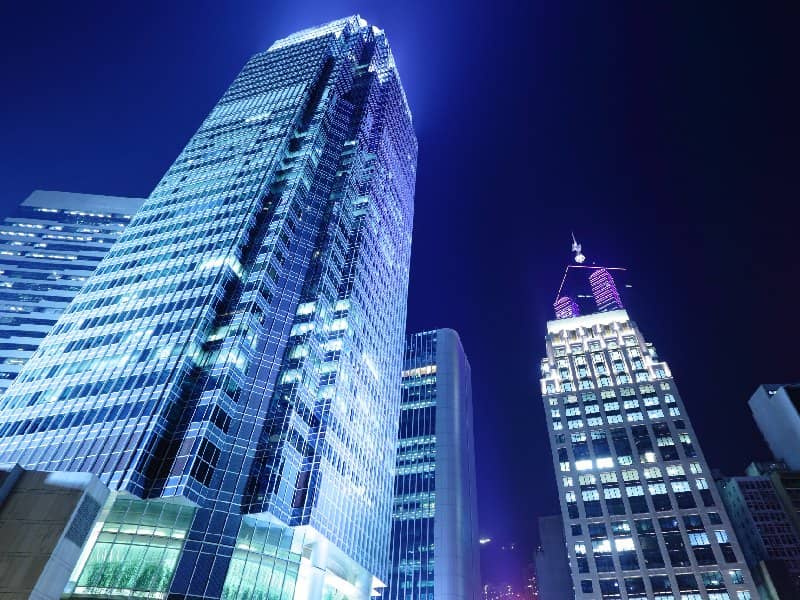Why It's Time to Invest in Commercial Real Estate