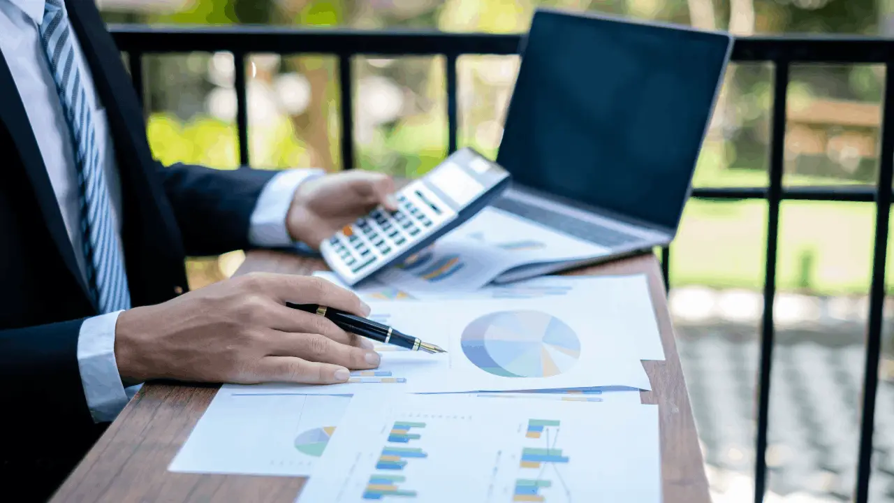 Fix and flip loans planning with rehab budget and project timeline